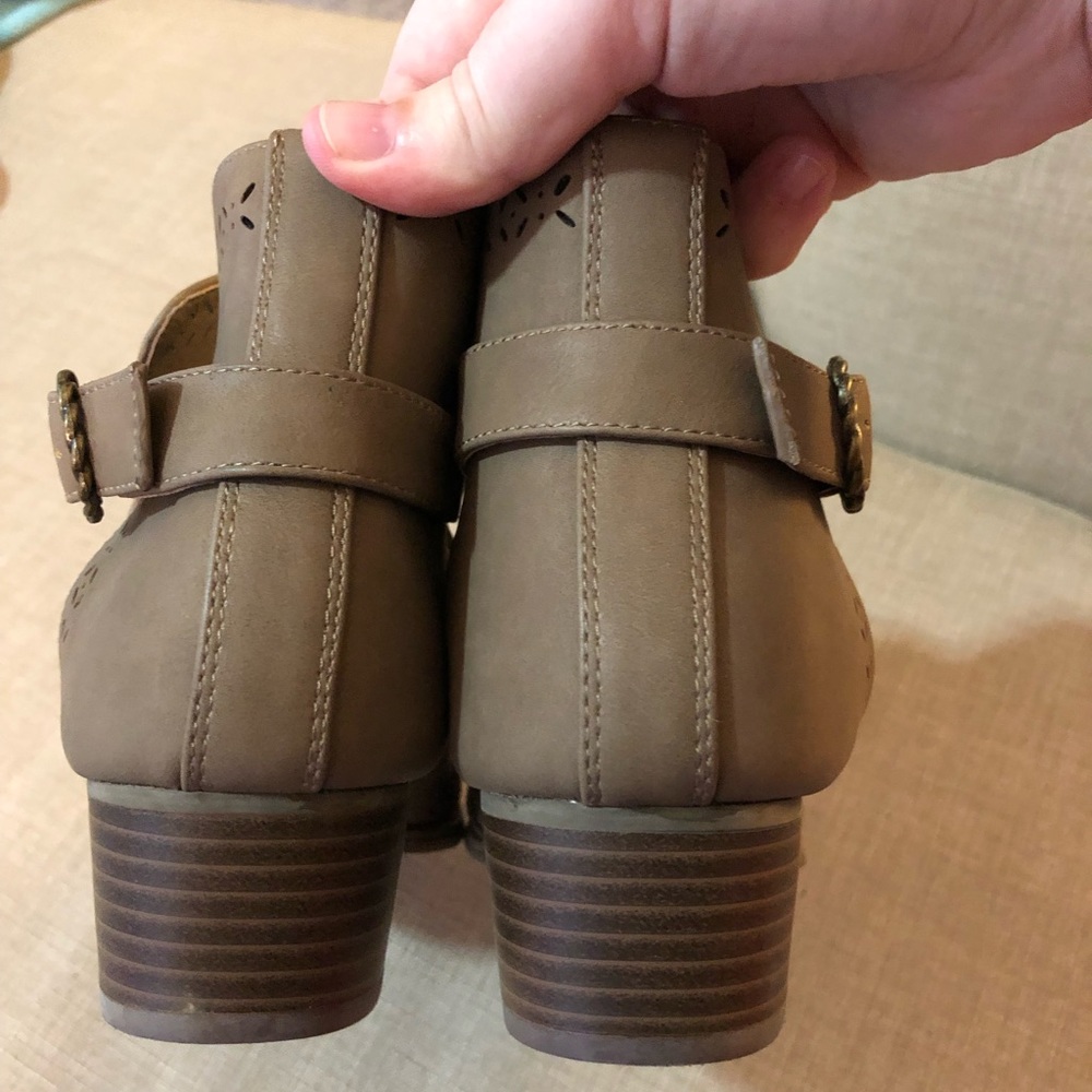 Ankle boots - Picture 2 of 5